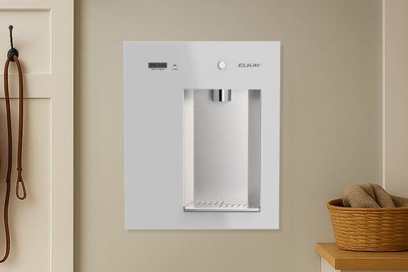 White Liv in Kitchen