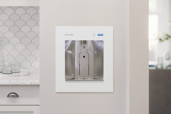 White Liv in Kitchen