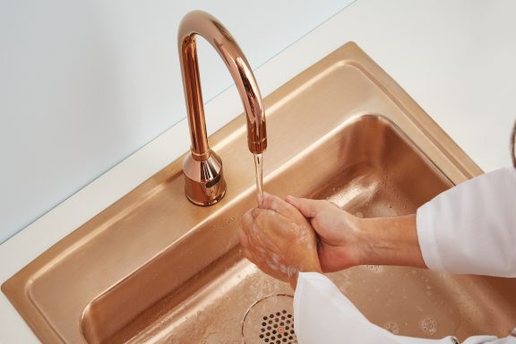 hands-free-faucets