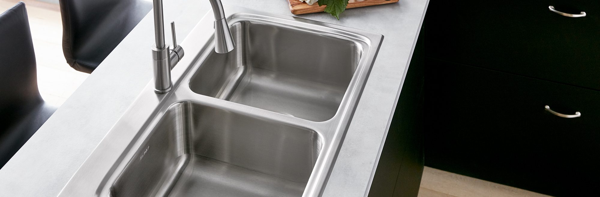 Lustertone Classic Stainless Steel 1-Hole Equal Double Bowl Drop-in Sink