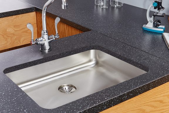 Classroom Sink with Perfect Drain