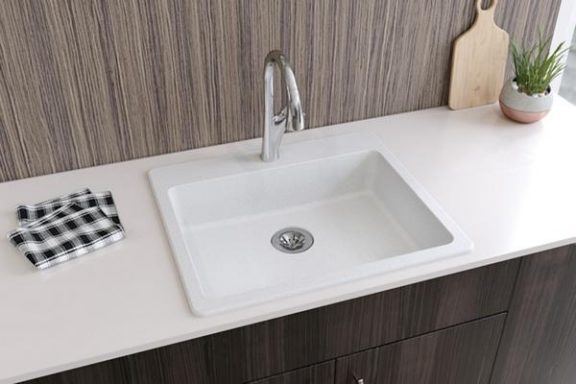 White Quartz Sink in Kitchen