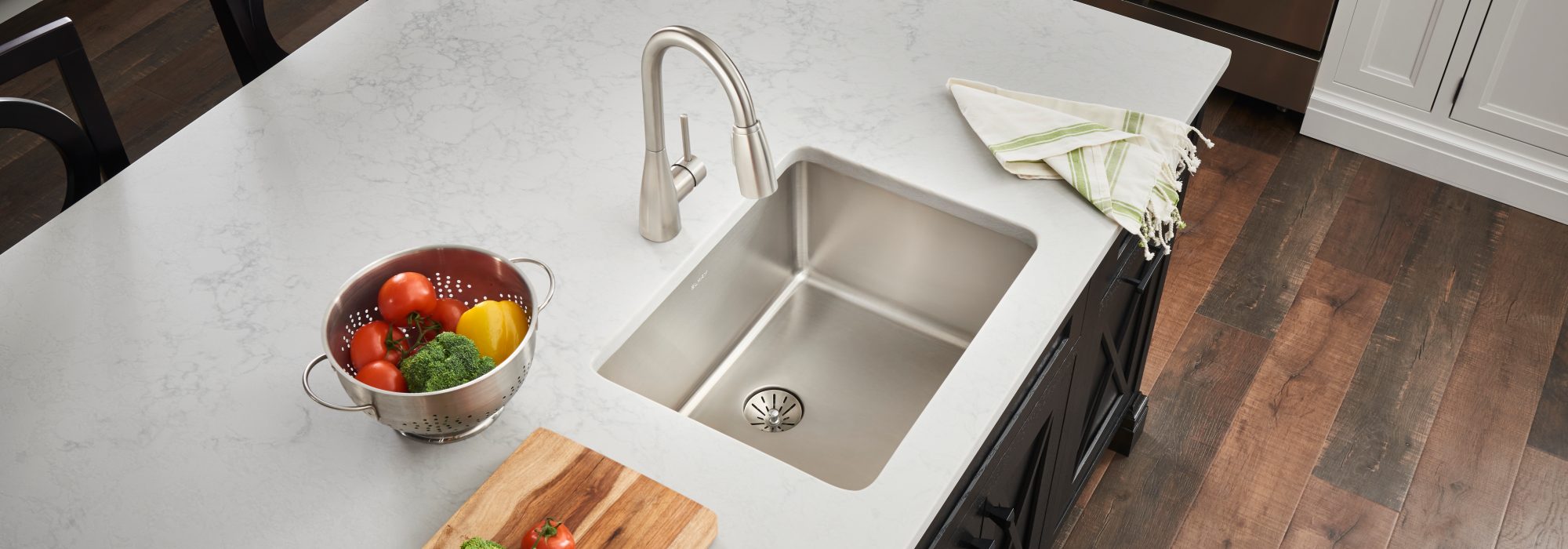 Lustertone Iconix Sink with Perfect Drain