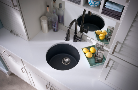 Elkay Quartz Classic 18-1/8in x 18-1/8in x 7-1/2in Single Bowl Dual Mount Bar Sink Dusk Gray